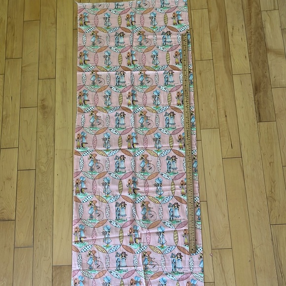 Holly Hobbie 50x19 Fabric Panel - Picture 7 of 7